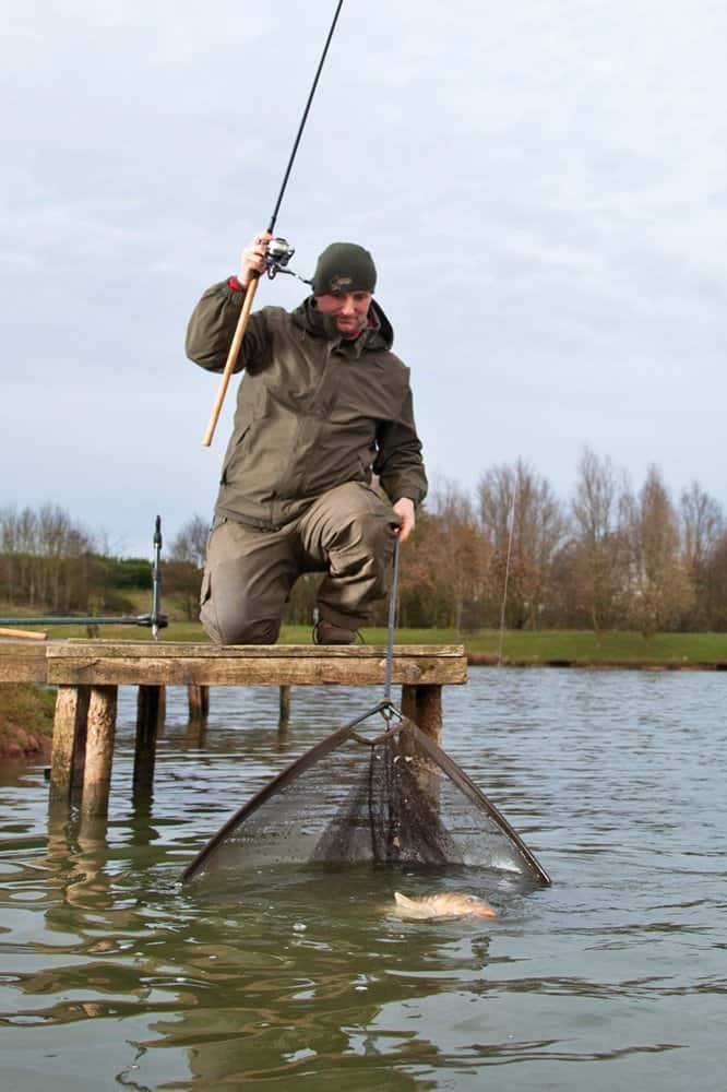 Maar al te vaak vang je met maden meer vis dan met een traditionele winteraanpak.