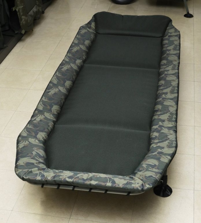 Het frame van de B-Carp Bedchair is vervaardigd van extra stevig staal, met buizen met een diameter van 22 millimeter.