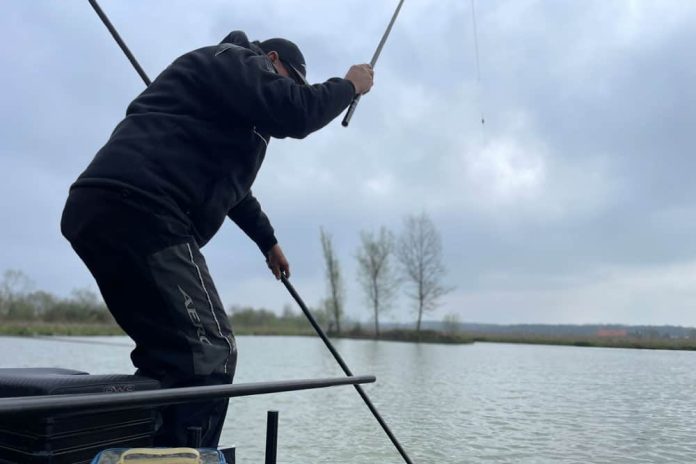 De AERO Pro Competition Pole is compromisloos ontworpen om op het allerhoogste topniveau te kunnen concurreren en als winnaar uit de strijd te komen.