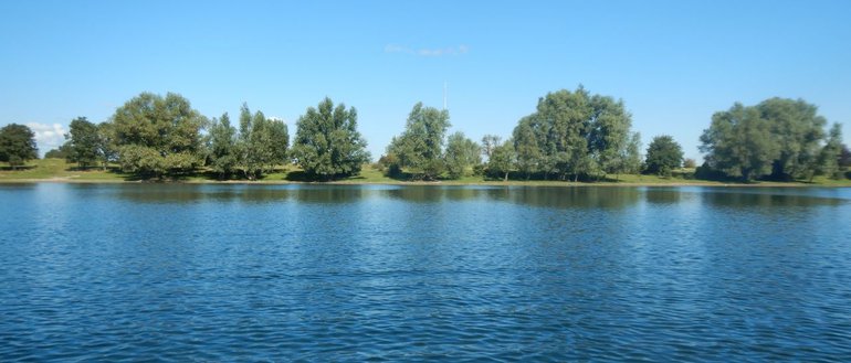 Diepe uiterwaardplas (Bron: Y. Verstijnen)