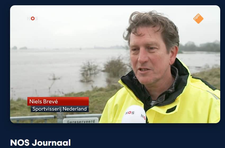 Niels Brevé van Sportvisserij Nederland vertelt over dit onderzoek op het achtuurjournaal van de NOS.